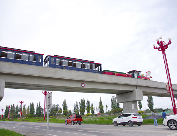 120座新疆建設(shè)兵團(tuán)小火車（VIP包廂）